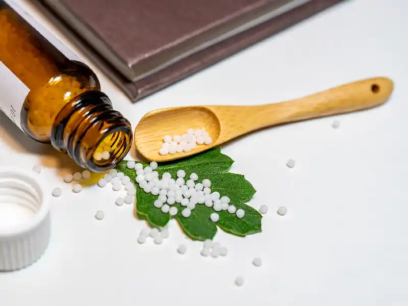 Cheveux en santé : comment l’homéopathie peut faire la différence ?