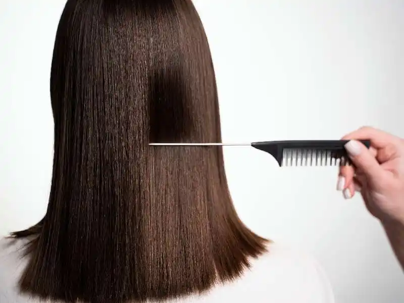 Cheveux traités à la kératine-UnivHair